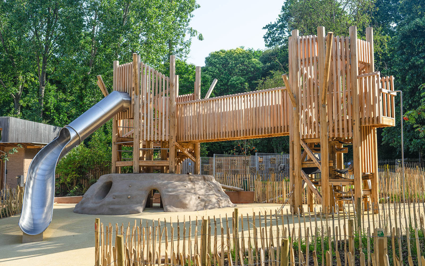 bespoke playgrounds holland park