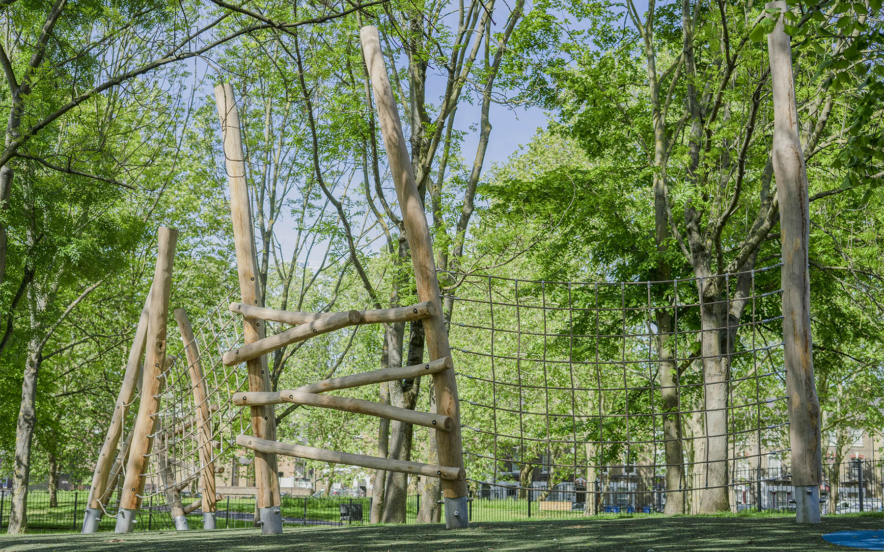 natuoral playground equipment robinia climbing nets